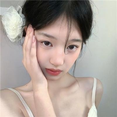 狼母海报